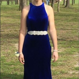 Alyce size 4 in sapphire